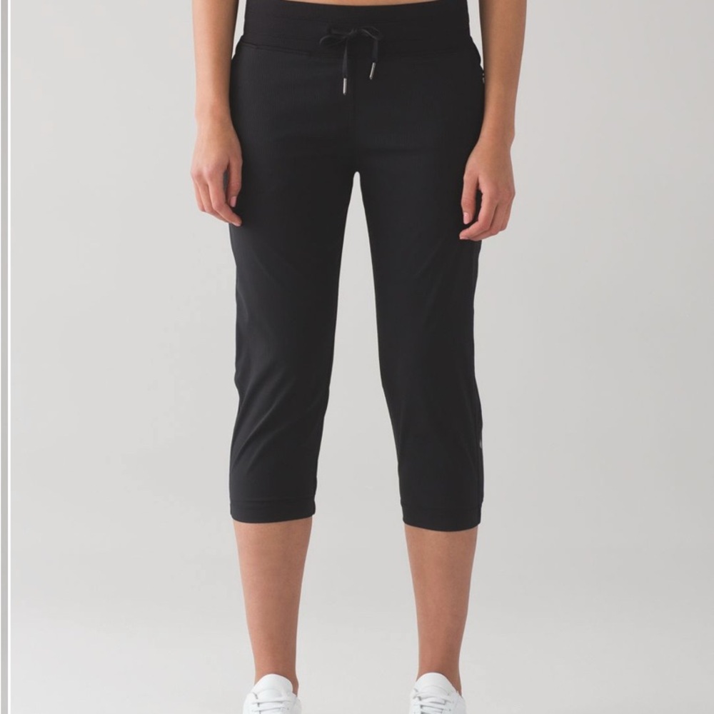 Lululemon Dance Studio Crop II Unlined 20” Black